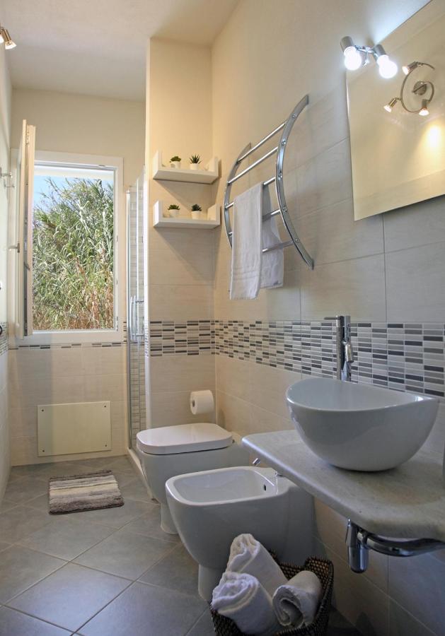 Casa Bianca Marea Apartman Santa Maria Navarrese Kültér fotó