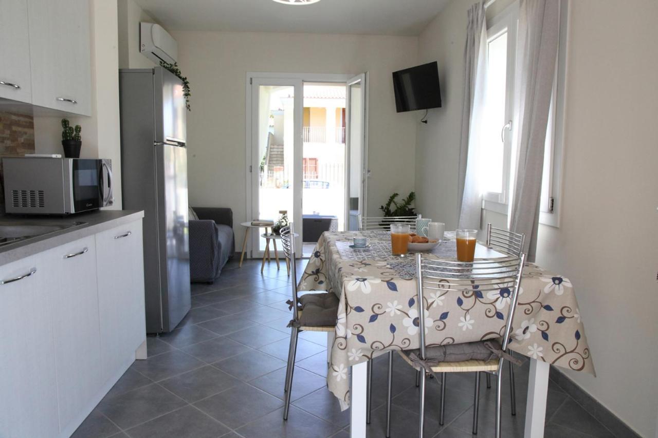 Casa Bianca Marea Apartman Santa Maria Navarrese Kültér fotó